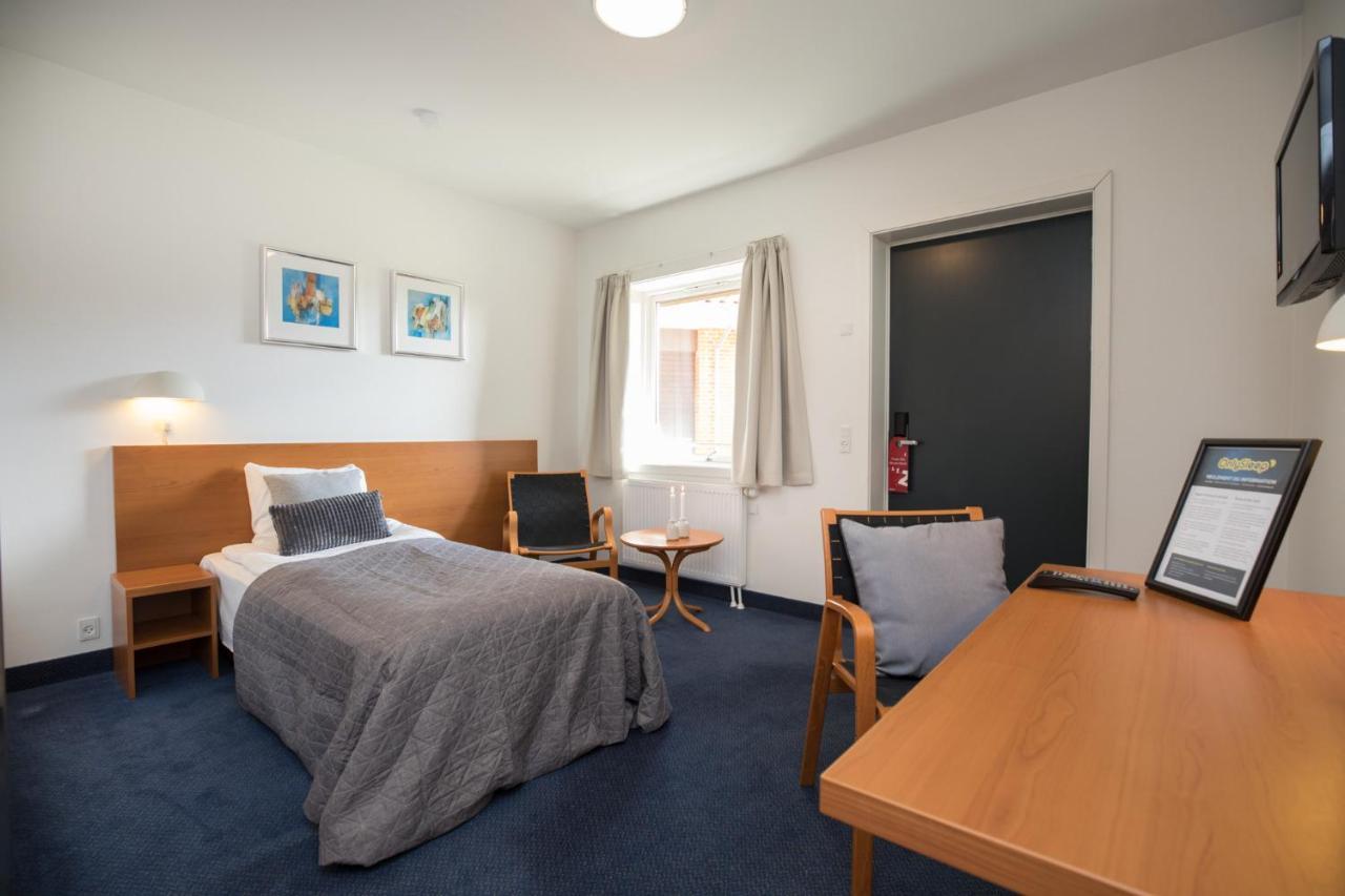 Hotel Onlysleep Trafikcenter à Slagelse Extérieur photo