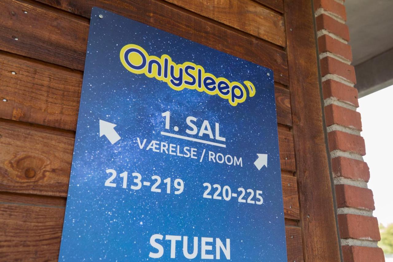 Hotel Onlysleep Trafikcenter à Slagelse Extérieur photo